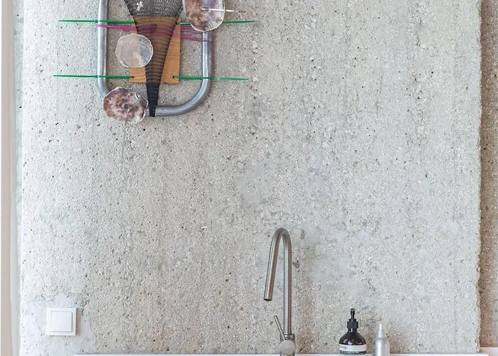 Villa Laspi / Petres Pefkali