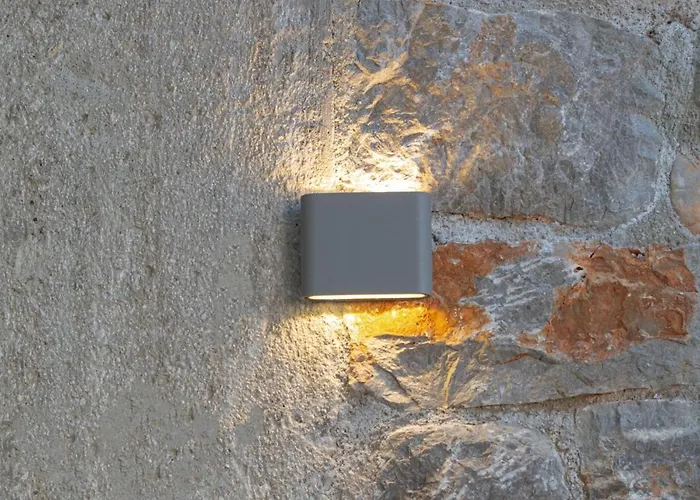 Villa Laspi / Petres