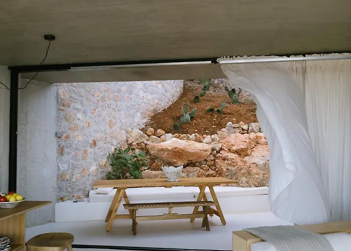 Laspi / Petres Pefkali