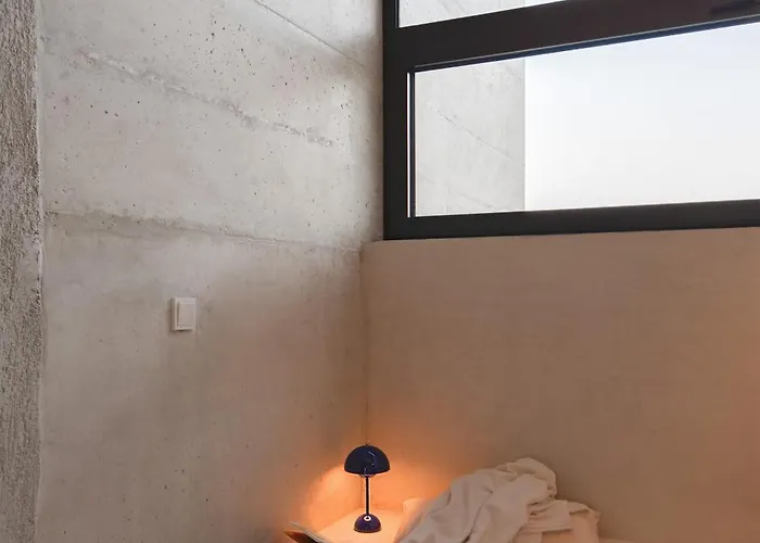 Villa Laspi / Petres *