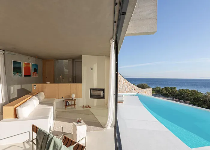 Laspi / Petres Pefkali